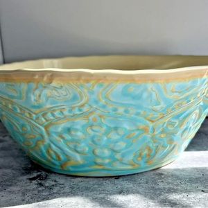 Sur La Table set of serving bowls turquoise melamine
